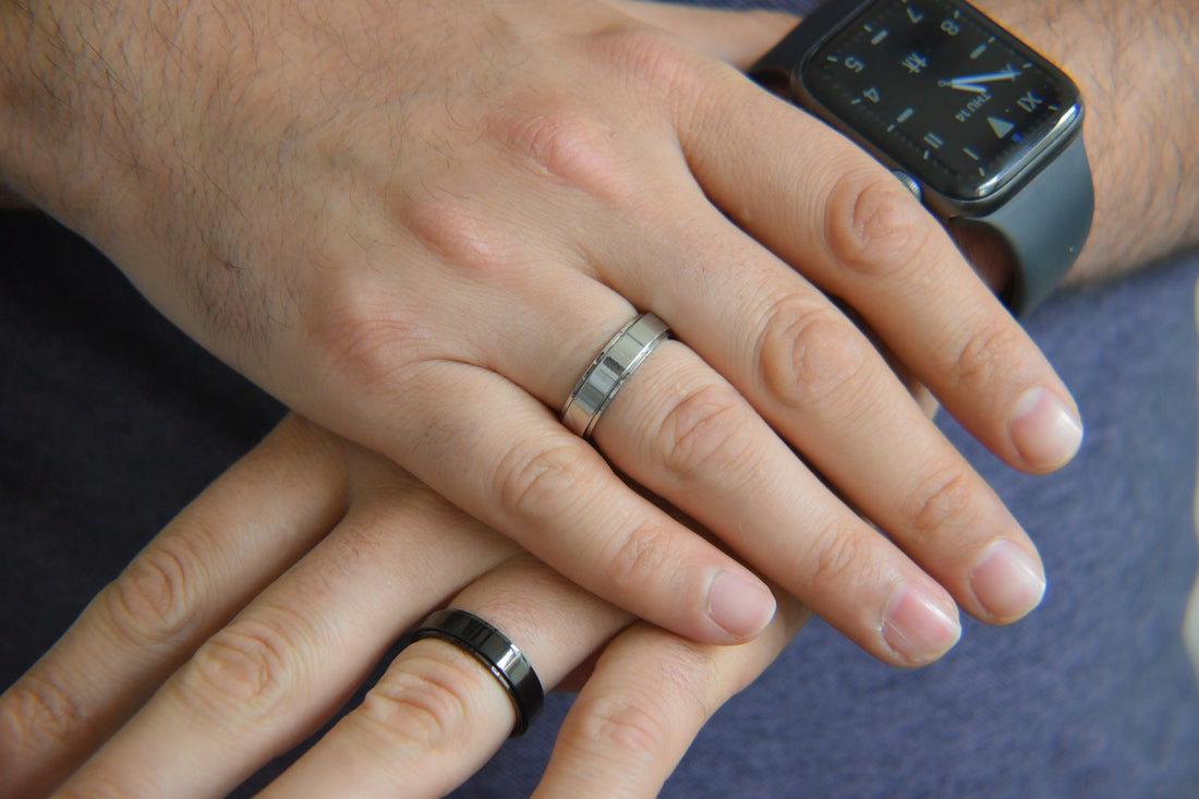 Silver Mens Rings Fidget Spinner Rings Black Spinner Rings Silver Fidget Rings Band Ring Women Spinner Finger Custom Rings Waterproof Rings